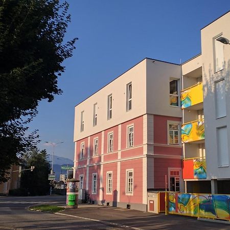 101 Athen, Studio Apartment, 38M2 1-4 Pers Klagenfurt am Woerthersee Buitenkant foto
