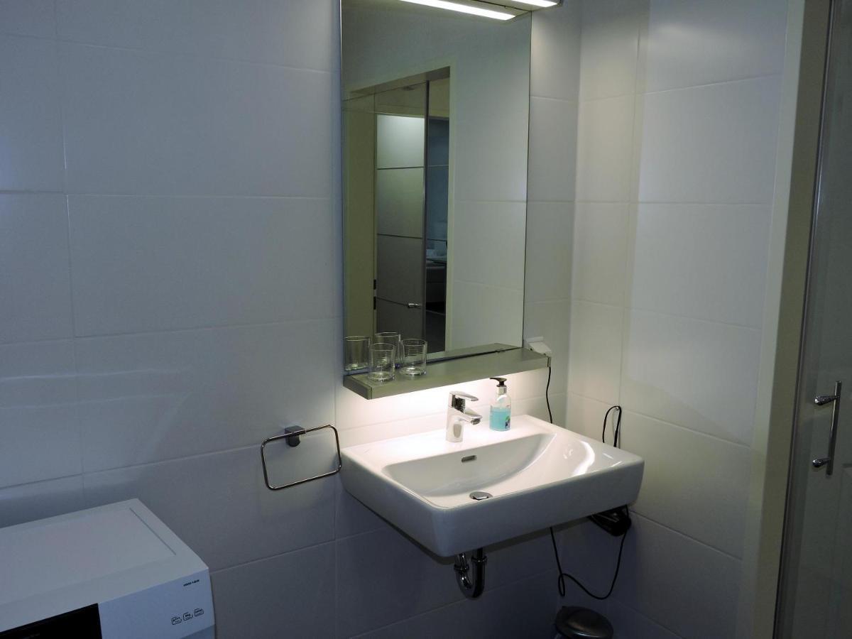 101 Athen, Studio Apartment, 38M2 1-4 Pers Klagenfurt am Woerthersee Buitenkant foto