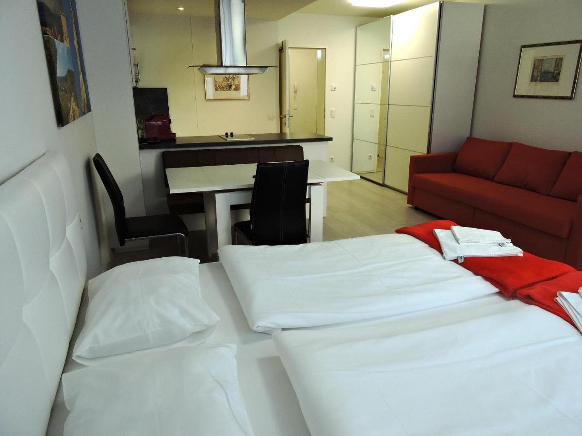 101 Athen, Studio Apartment, 38M2 1-4 Pers Klagenfurt am Woerthersee Buitenkant foto