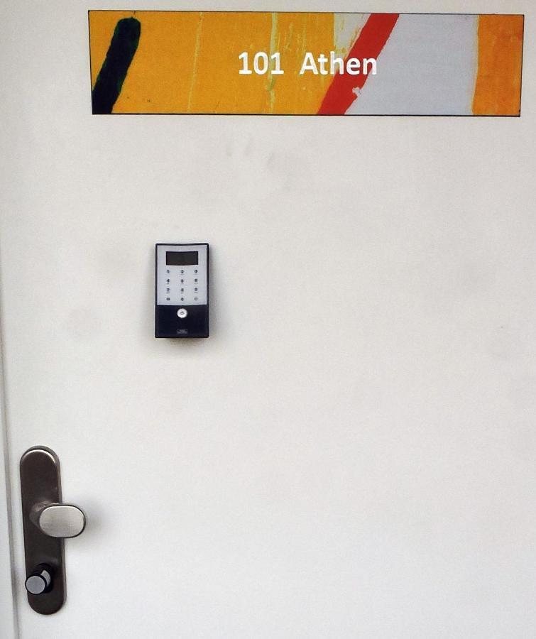101 Athen, Studio Apartment, 38M2 1-4 Pers Klagenfurt am Woerthersee Buitenkant foto